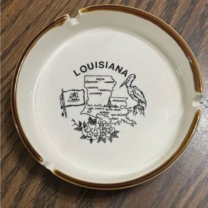 VINTAGE LOUISIANA SOUVENIR ASHTRAY